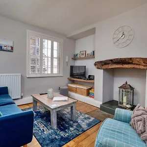Finest Retreats - The Gulls Nest Whitby